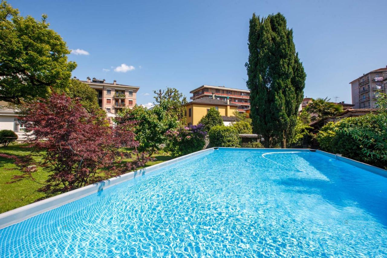 Villa Rachel Intra Bagian luar foto