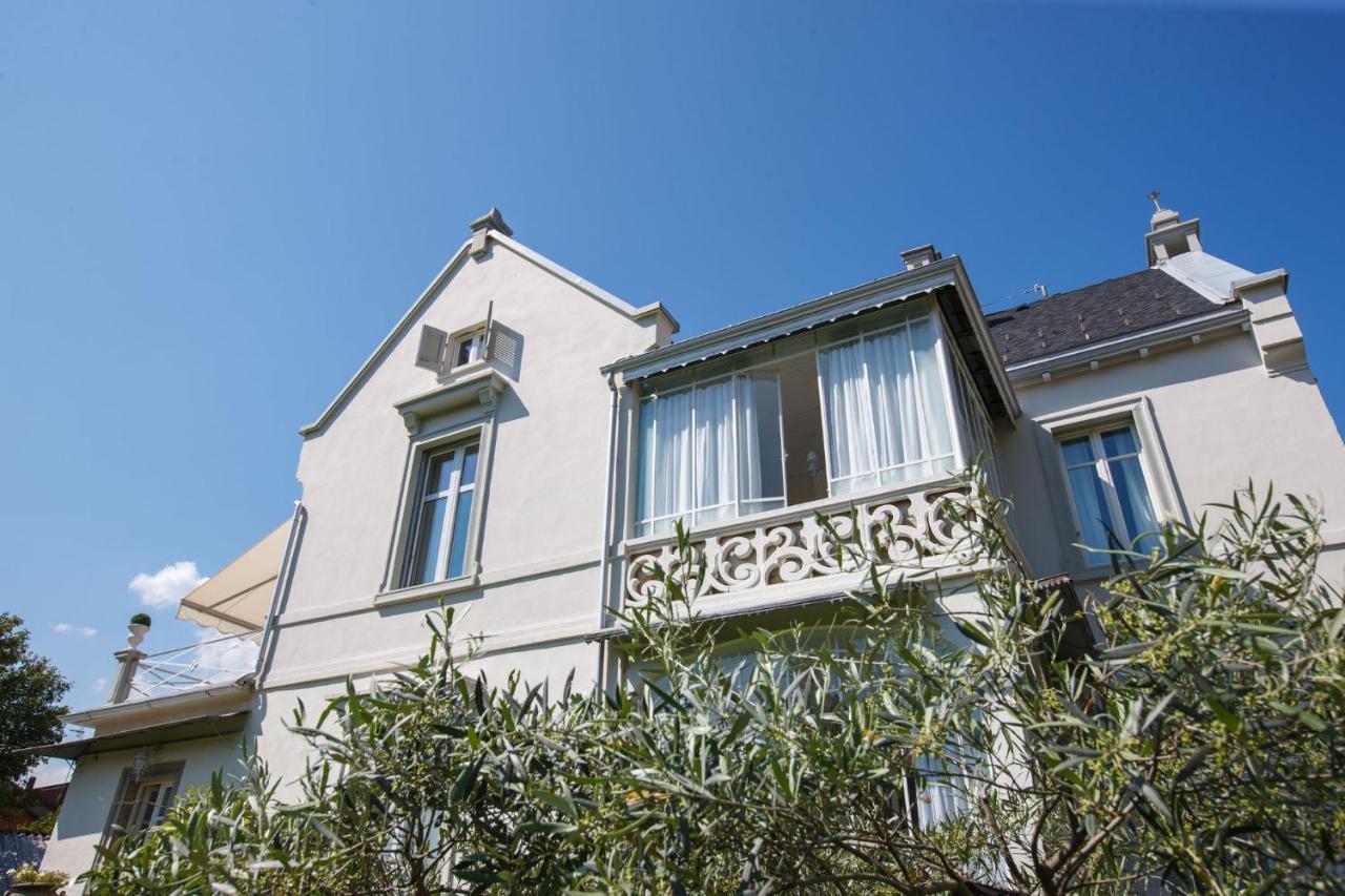 Villa Rachel Intra Bagian luar foto